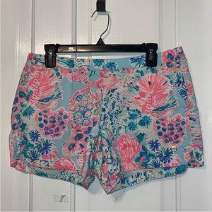 NWOT Lilly Pulitzer shorts/ Size M
